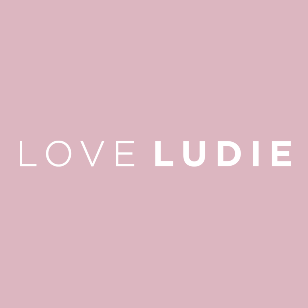 Lover 3  LOVE LUDIE