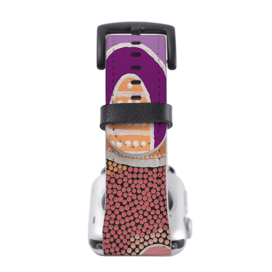 How to take 2025 strap off apple watch