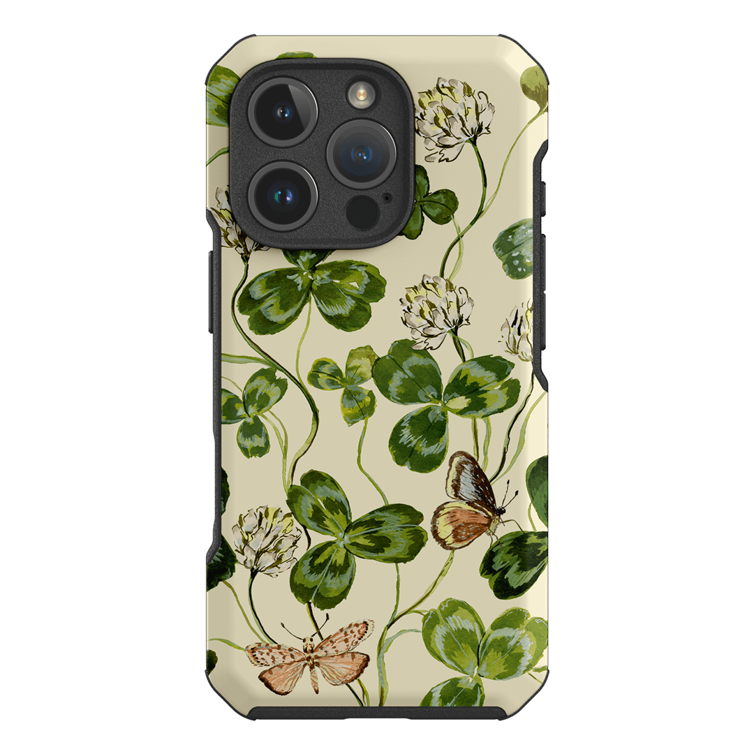 Clover & Butterflies