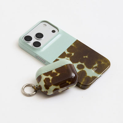 Moss AirPods Case AirPods Case 4th Gen by Jasmine Dowling - The Dairy